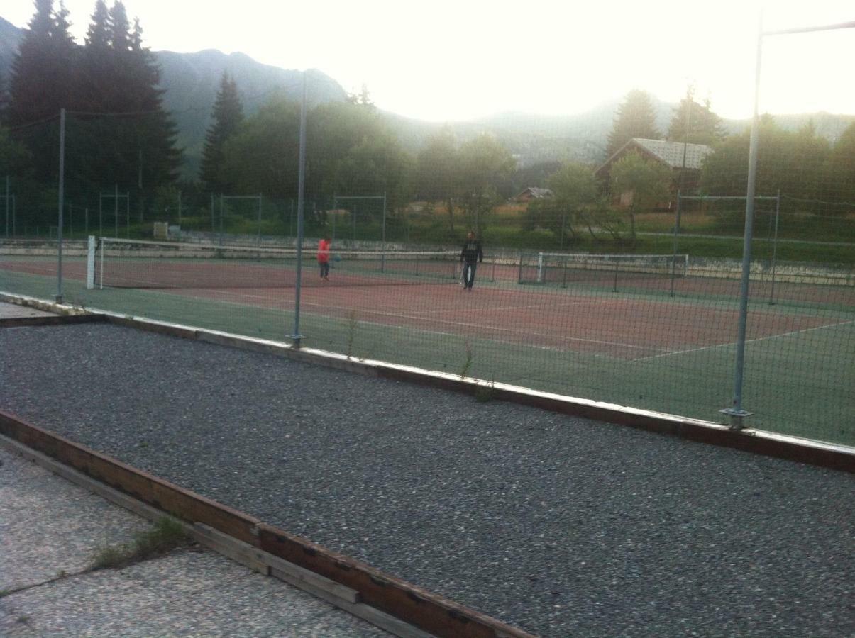 普拉茲德里斯Terrasses Du Mont Blanc公寓 外观 照片